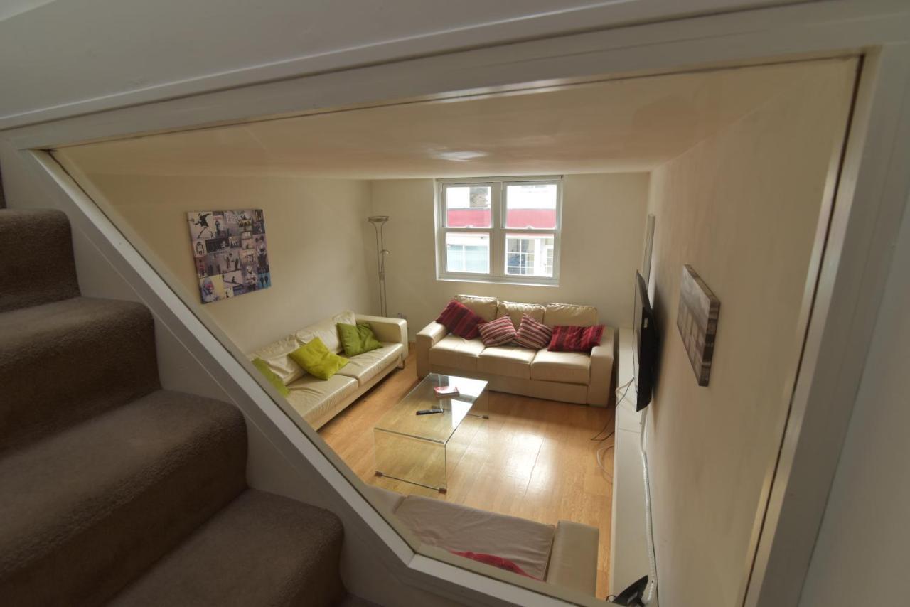 Beach Central With Allocated Parking And Patio Hove Extérieur photo