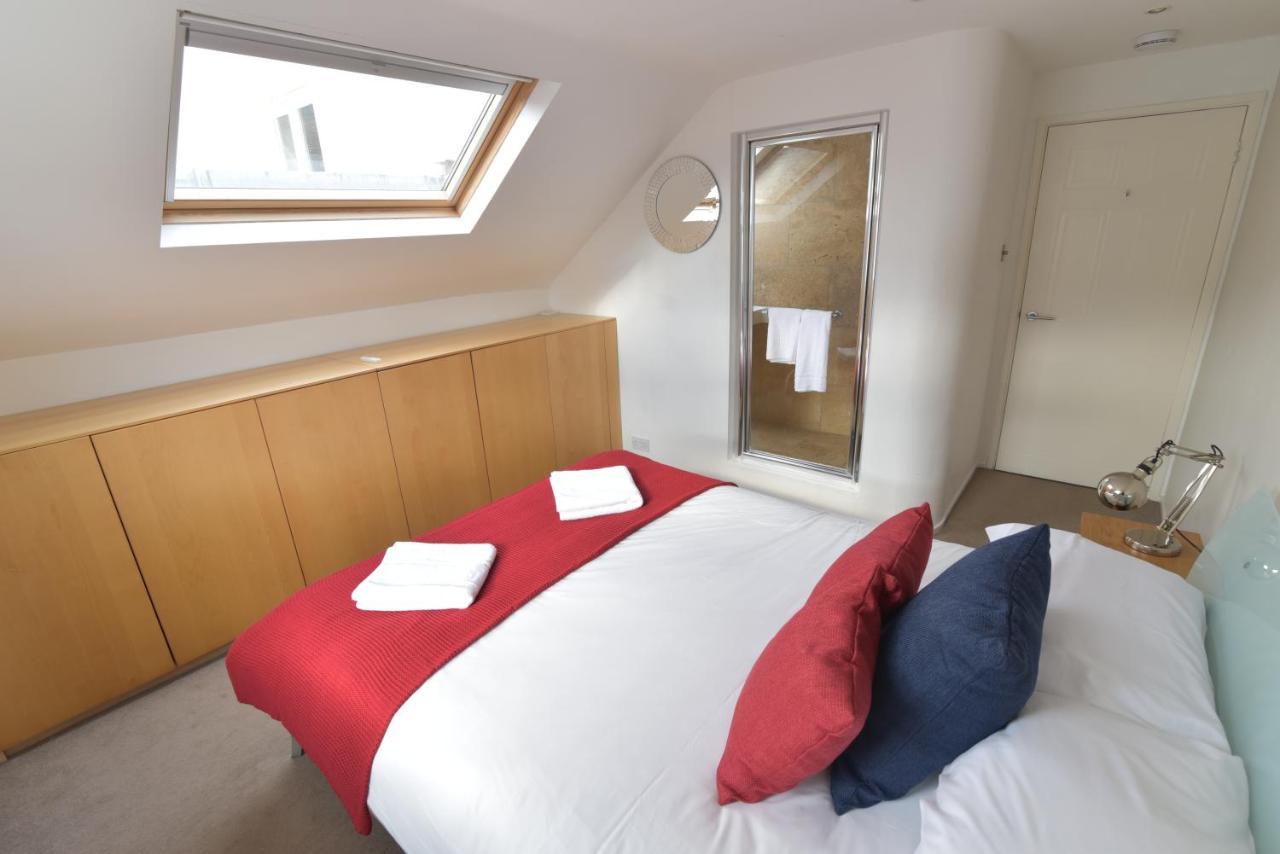 Beach Central With Allocated Parking And Patio Hove Extérieur photo